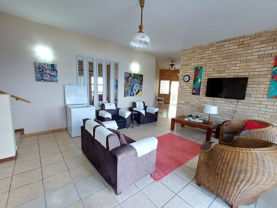 5 Bedroom Property for Sale in Dana Bay Western Cape